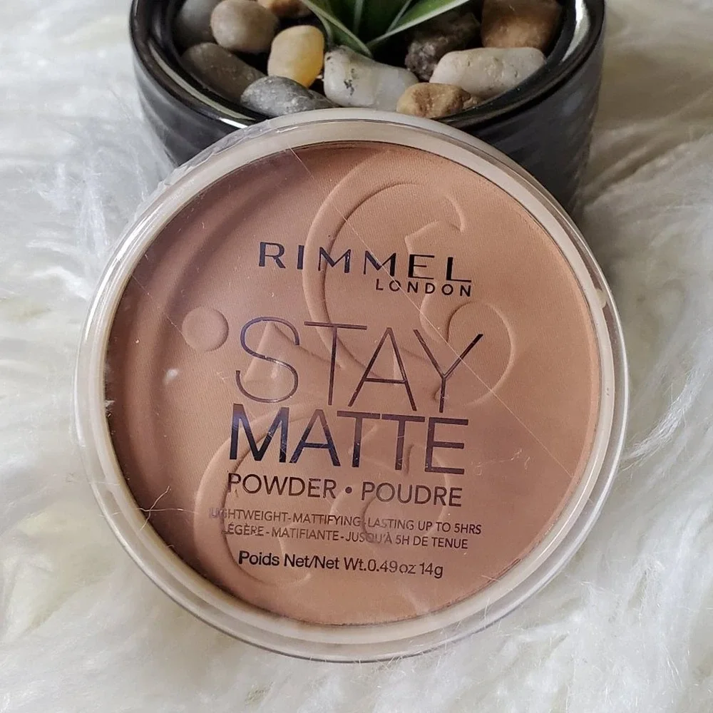 Rimmel London Stay Matte Powder Nude #021